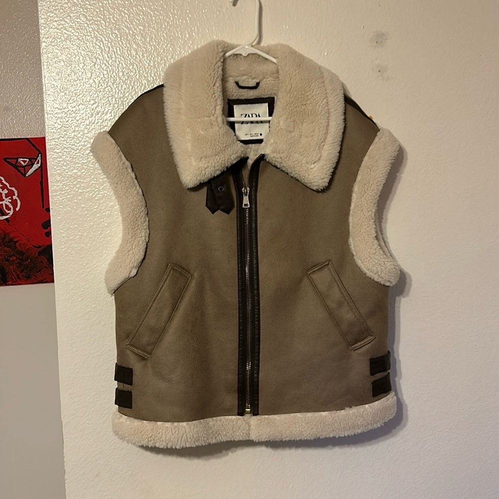 Fluffy Zara Mens Vest